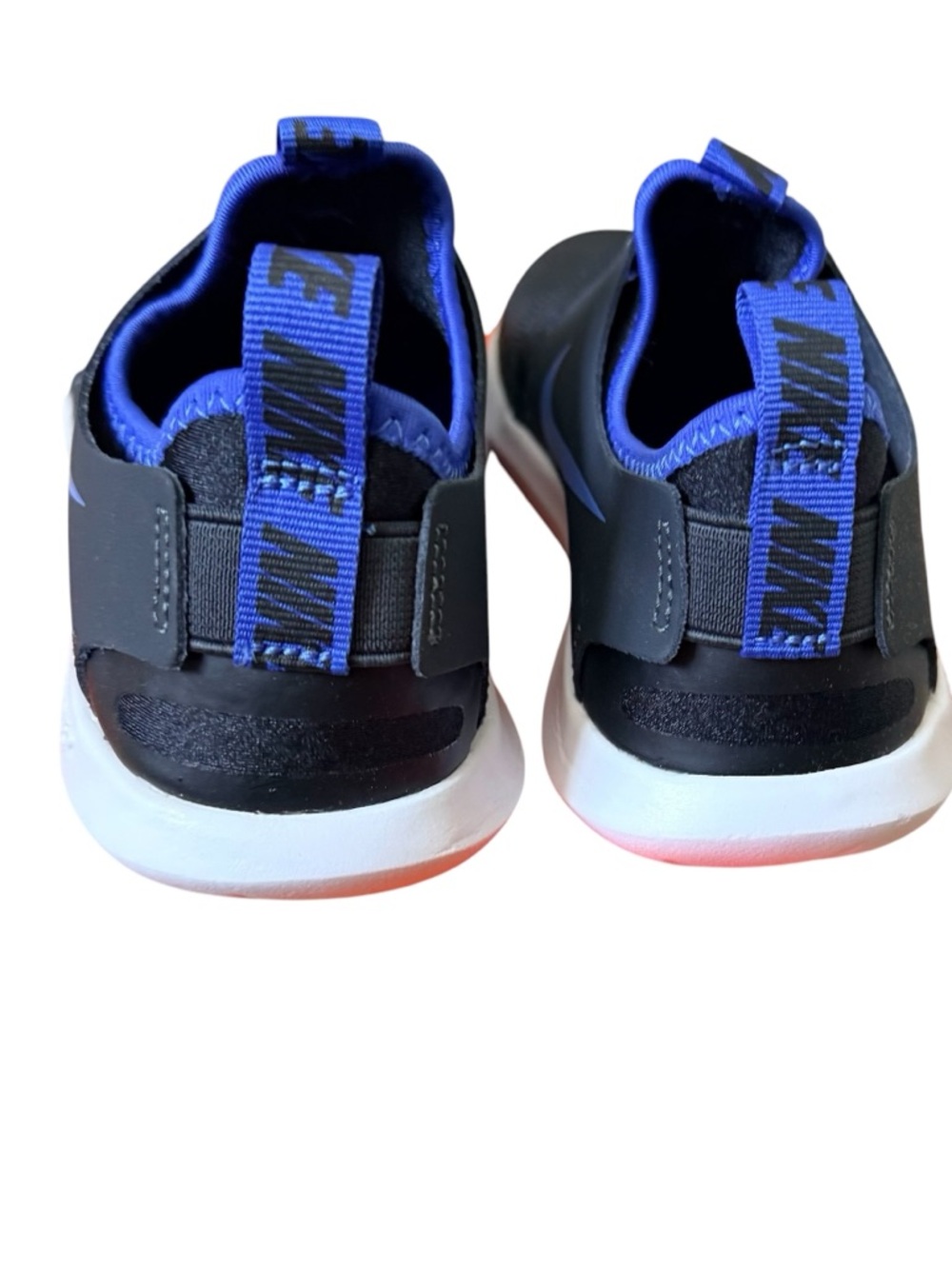 NWB Nike Flex Runner Black/Game Royal/Dark Smoke Grey/White Size 2.5Y - Picture 4 of 10